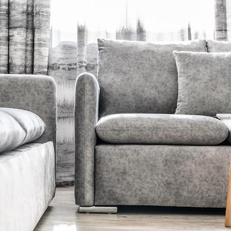 Miku Apartment-Modernly Designed Downtown Τίρανα Εξωτερικό φωτογραφία