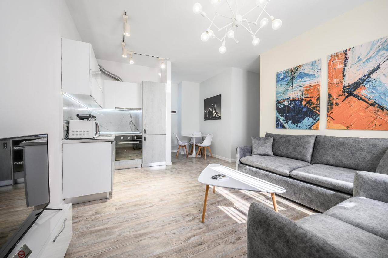 Miku Apartment-Modernly Designed Downtown Τίρανα Εξωτερικό φωτογραφία