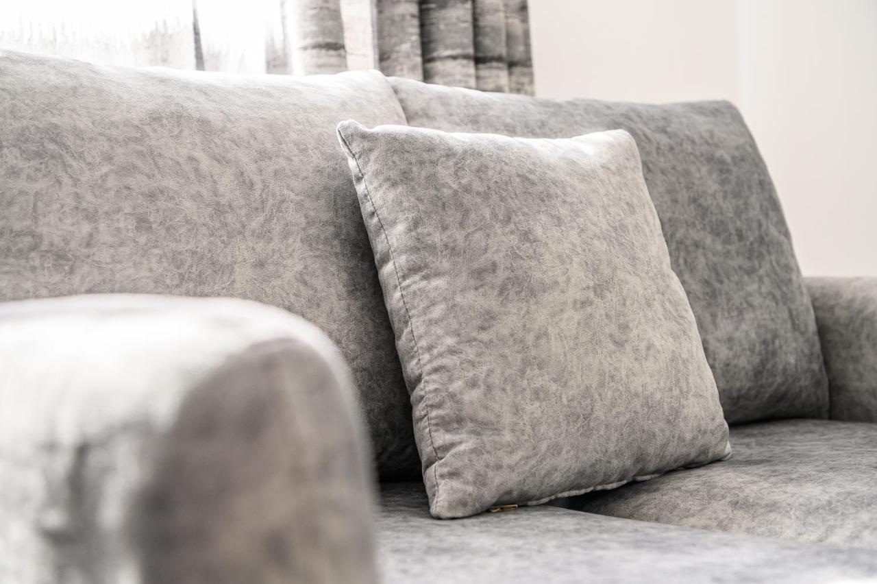 Miku Apartment-Modernly Designed Downtown Τίρανα Εξωτερικό φωτογραφία